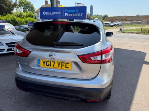 Nissan Qashqai 1.5 dCi Tekna 2WD Euro 6 (s/s) 5dr 10