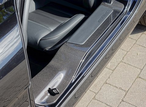 Mercedes-Benz SLS AMG 18