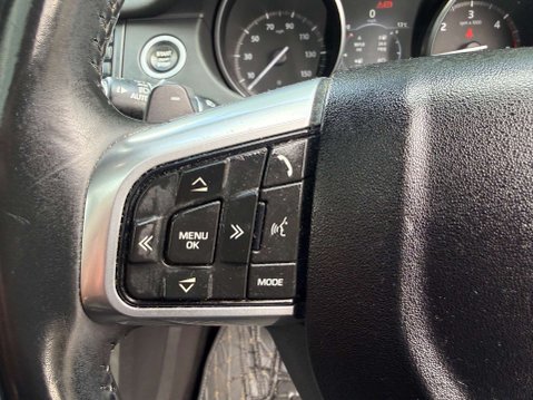 Land Rover Discovery Sport 2.0 Discovery Sport HSE TD4 Auto 4WD 5dr 34