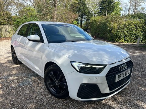 Audi A1 1.0 TFSI 30 SE Sportback Euro 6 (s/s) 5dr 1