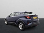 Toyota C-HR ICON 2
