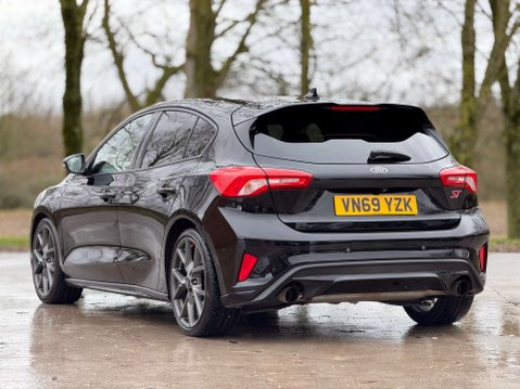 Ford Focus 2.3 Focus ST 5dr 3