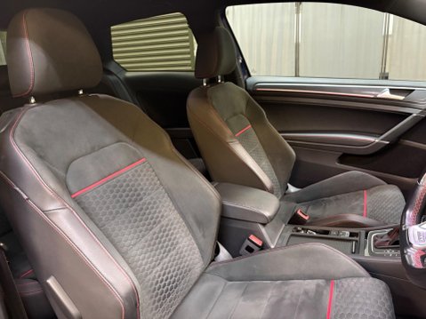 Volkswagen Golf 2.0 TSI GTI DSG Euro 6 (s/s) 3dr 8