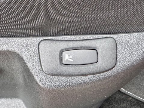 Renault Captur SIGNATURE NAV DCI 18