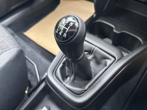 Suzuki Swift 1.2 MHEV Motion Euro 6 (s/s) 5dr 26