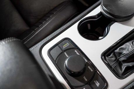 Jeep Grand Cherokee V8 TRACKHAWK. NOW SOLD. SIMILAR REQUIRED. PLEASE CALL 01903 254800. 41