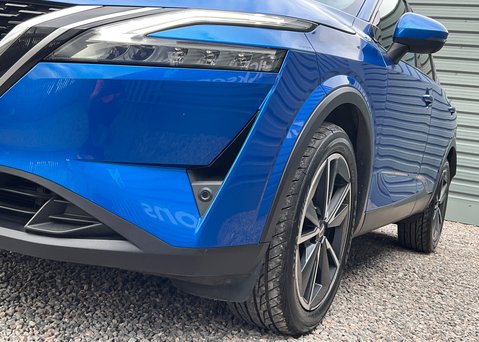 Nissan Qashqai DIG-T TEKNA MHEV 5