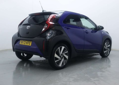 Toyota Aygo X 1.0 Aygo X Edge VVT-i Auto 5dr 15