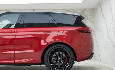 Land Rover Range Rover Sport P510e First Edition 28