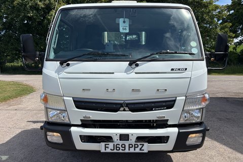 Mitsubishi Canter 7C18 Duonic Beavertail with Hydraulic Ramps - Air Con 9