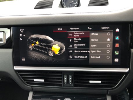 Porsche Cayenne 4.0 V8 GTS TIPTRONIC 1 owner with 45000m and £25000 of factory options 27