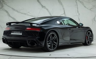 Audi R8 V10 PERFORMANCE CARBON BLACK 6