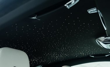 Rolls-Royce Wraith Black Badge 16