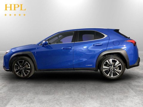 Lexus Ux 2.0 250h Takumi SUV 5dr Petrol Hybrid E-CVT Euro 6 (s/s) (184 ps) 4