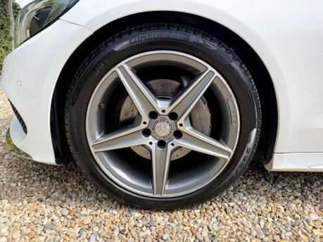 Mercedes-Benz C Class 2.1 C220d AMG Line (Premium) 7G-Tronic+ Euro 6 (s/s) 4dr 14