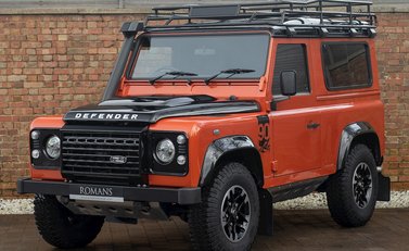 Land Rover Defender 90 Adventure Edition 6