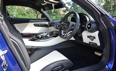 Mercedes-Benz Amg GT GT S 15