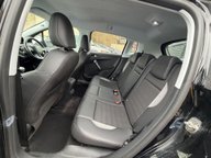 Peugeot 2008 S/S ALLURE 12
