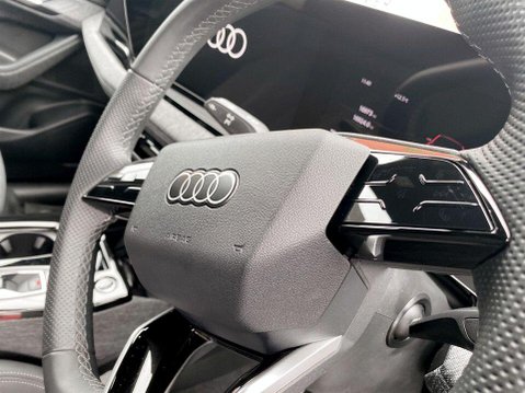 Audi Q6 100kWh Performance S line SUV 5dr Electric Auto (306 ps) Half Leather - Air 18