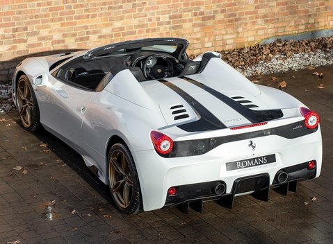 Ferrari 458 Speciale Aperta 11