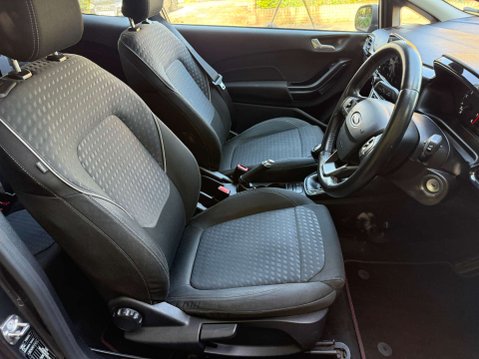 Ford Fiesta 1.1 Fiesta Zetec 3dr 10