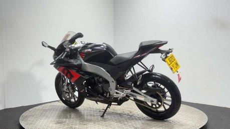 Aprilia RS RS4 2020 ONLY 6K SPORTS BIKE 125CC NEW MOT 1 OWNER LEARNER 15BHP 6