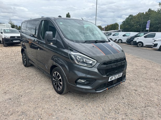Ford Transit Custom Crew Cab [SOLD MT] AUTO SWB L1H1 Low Roof Sport 320 Air Con Alloys Sensors 5