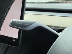 Tesla Model Y (Dual Motor) Long Range SUV 5dr Electric Auto 4WDE (384 bhp) 36