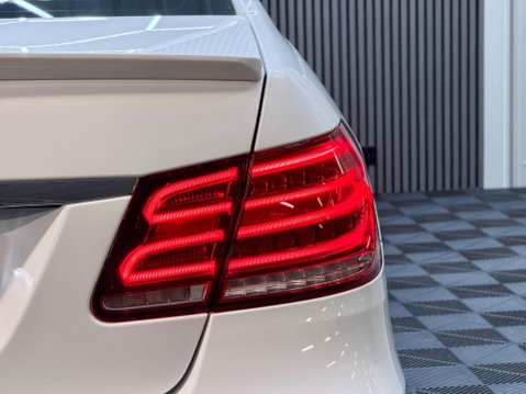 Mercedes-Benz E Class 3.0 E350 V6 BlueTEC AMG Sport G-Tronic+ Euro 6 (s/s) 4dr 32