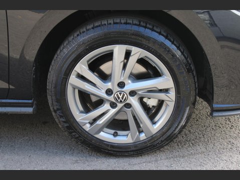 Volkswagen Polo 1.0 TSI R-Line DSG Euro 6 (s/s) 5dr 29