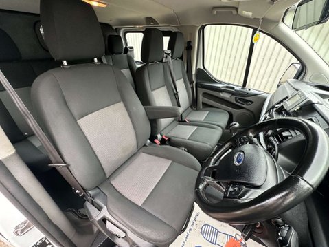 Ford Transit Custom 2.0 320 EcoBlue Crew Van L1 H1 Euro 6 5dr (6 Seat) 17