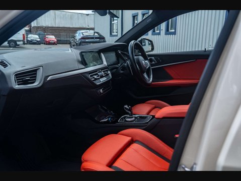 BMW 1 Series 2.0 M135i xDrive Auto 4WD 5dr 9