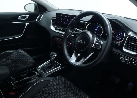 Kia Xceed 1.6 XCeed 3 PHEV Semi-Auto 5dr 42
