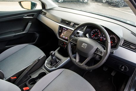 SEAT Arona TSI SE TECHNOLOGY