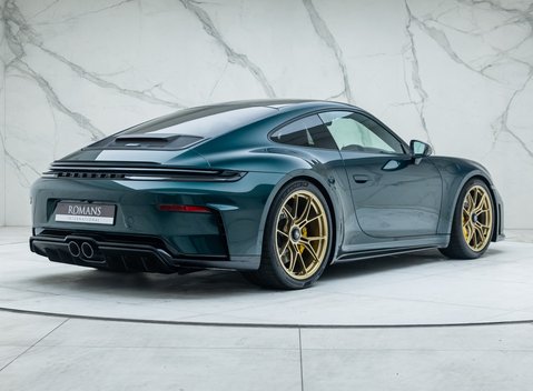 Porsche 911 GT3 TOURING (992.2) 5