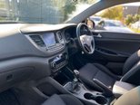 Hyundai TUCSON 2.0 CRDi SE Nav SUV 5dr Diesel Manual 4WD Euro 6 (136 ps) 24