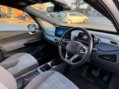 Volkswagen ID.3 Pro Performance 58kWh Life Auto 5dr 23