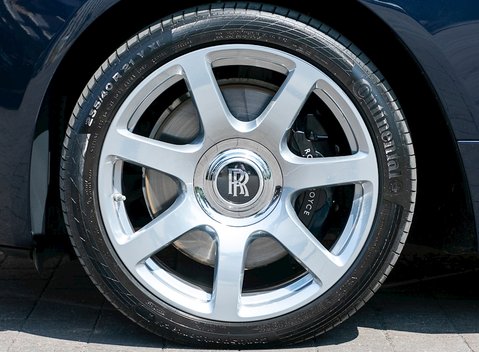 Rolls-Royce Wraith 10