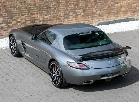 Mercedes-Benz SLS AMG GT Final Edition 11