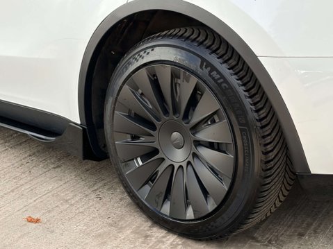 Tesla Model Y ModeL Y Long Range AWD 4WD 5dr 46