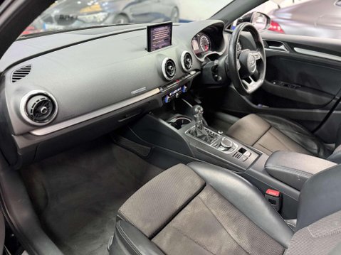 Audi A3 1.5 TFSI CoD 35 Black Edition Sportback 5dr Petrol S Tronic Euro 6 (s/s) (1 35