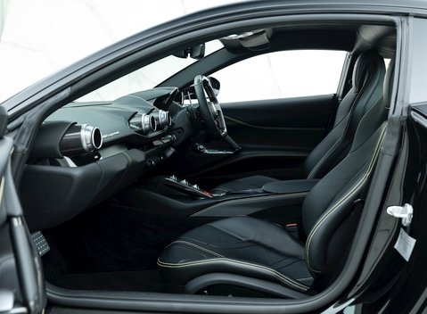 Ferrari 812 Superfast 12