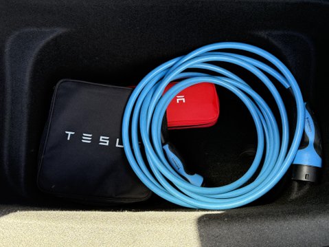 Tesla Model Y (Dual Motor) Long Range SUV 5dr Electric Auto 4WDE (384 bhp) 24