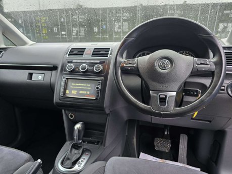 Volkswagen Touran 1.4 TSI SE MPV 5dr Petrol DSG Euro 5 (140 ps) 55