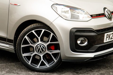 Volkswagen Up GTI 11