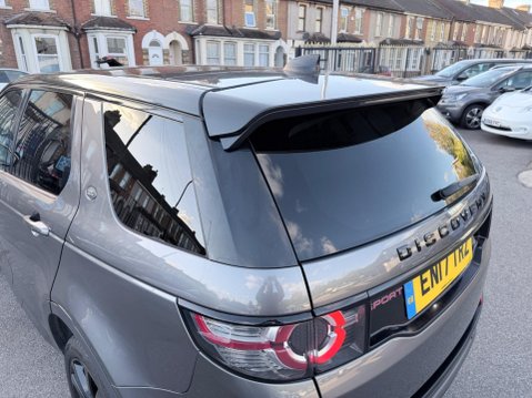 Land Rover Discovery Sport 2.0 TD4 HSE Dynamic Lux Auto 4WD Euro 6 (s/s) 5dr 16
