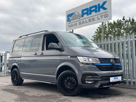 Volkswagen Transporter 2.0 TDI T30 Highline Kombi Double Cab 5dr Diesel DSG FWD SWB Euro 6 (s/s) (