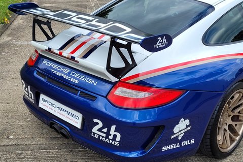 Porsche 911 CARRERA 4S 20