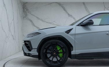 Lamborghini Urus S 36
