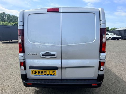 Renault Trafic 2.0 Trafic SL28 Business+ Blue dCi 8